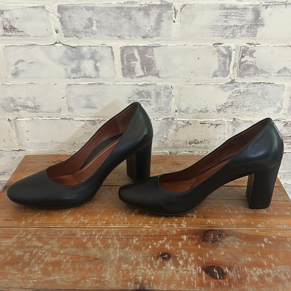 Vionic Mariana Women’s Size 7 Black Block Heel Pumps Leather Classic Comfort - Picture 6 of 12